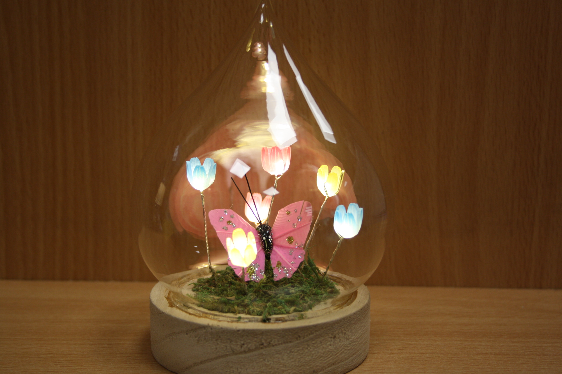 Tropfen mit LED  14,95€ 